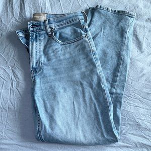 Everlane cheeky jean